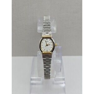 Vintage Seiko Womens Two Tone Silver Gold Tonneau Quartz Dress Watch New Battery